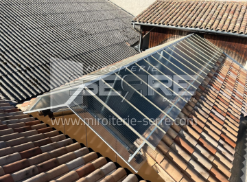 Remplacement de vitrages sur-mesure pour verrière de toiture à Belleville-en-Beaujolais (69)