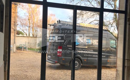 Remplacement de plusieurs isolants proches de Belleville en Beaujolais (69)