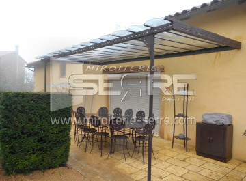 Remplacement vitrage armé sur pergola proche de Villefranche-sur-Saône (69)