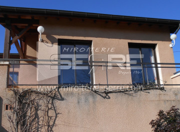 Garde-corps terrasse en plexiglass sur mesure proche de Mâcon (71)