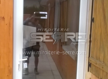 Portes sur mesure en PVC blanc proche de Châtillon-sur-Chalaronne (01)