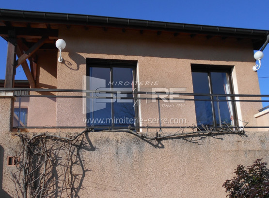 Garde-corps terrasse en plexiglass sur mesure proche de Mâcon (71)