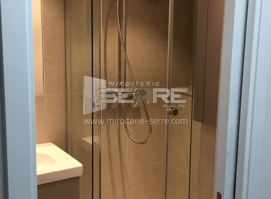 Cabine de douche sur mesure à Lyon (69) 