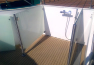Remplacement verre de pares douches pour le bateau AMADEUS Provence