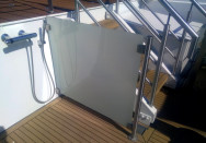 Remplacement verre de pares douches pour le bateau AMADEUS Provence