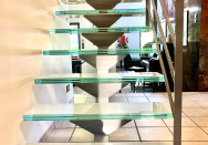 Marches d'escalier intérieur sur-mesure en verre à Fareins (01)