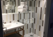 Pare douche salle de bain à l'hôtel Mercure proche de Lyon (69)